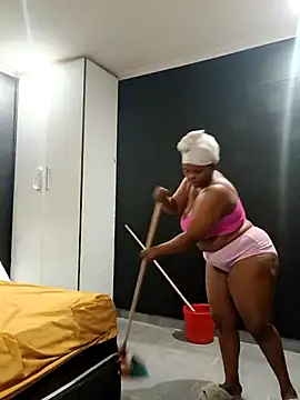 Snapshot of Ms__JOJO chatting on October 2025 06:05:02 PM Ms JOJO online show from October 2025 06:05:02 PM