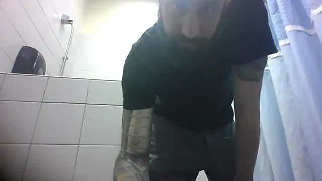 Snapshot of AceSpinning_DJ chatting on March 2025 09:42:02 PM AceSpinning DJ online show from March 2025 09:42:02 PM