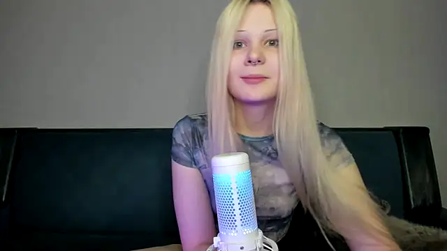 Snapshot of sashakiss99 chatting on January 2025 11:25:01 AM sashakiss99 online show from January 2025 11:25:01 AM