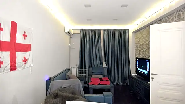 Snapshot of sashakiss99 chatting on February 2025 08:33:02 PM sashakiss99 online show from February 2025 08:33:02 PM