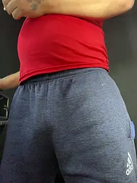 Snapshot of DickMasterfindom chatting on April 2026 03:41:01 AM DickMasterfindom online show from April 2026 03:41:01 AM