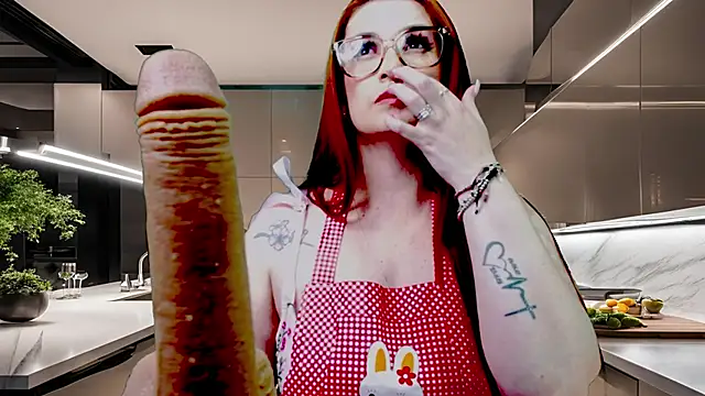 helenas fantasy online show from January 2025 03:45:01 AM