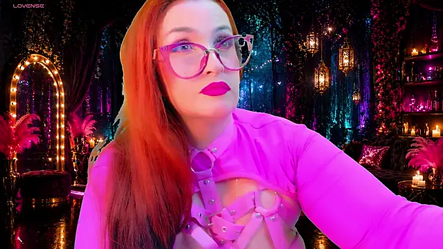 helenas fantasy online show from April 2026 02:40:02 AM