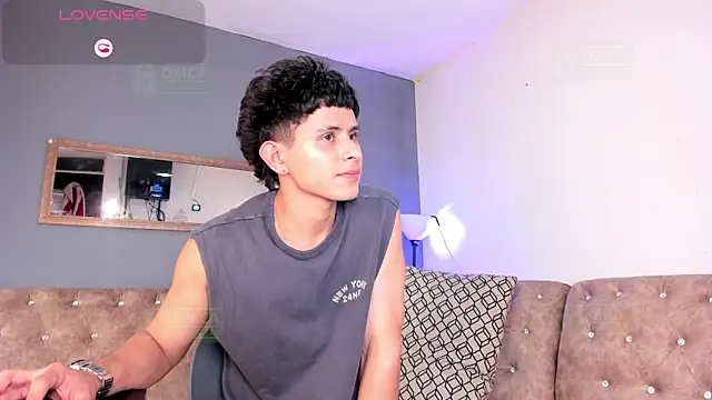 Snapshot of Jhonny-Blake chatting on April 2026 08:06:02 PM Jhonny-Blake online show from April 2026 08:06:02 PM