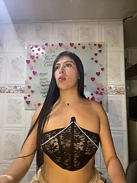 Snapshot of Alanna_atm_ chatting on January 2025 12:48:01 AM Alanna atm online show from January 2025 12:48:01 AM