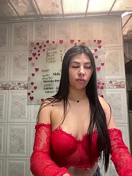 Snapshot of Alanna_atm_ chatting on January 2025 03:18:01 PM Alanna atm online show from January 2025 03:18:01 PM