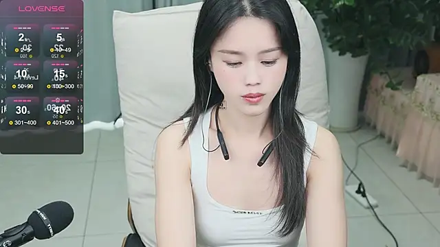  YouY  online show from January 2025 04:27:01 AM