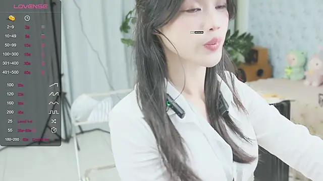  YouY  online show from February 2025 12:22:01 PM