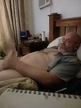iambradz online show from June 2026 01:46:01 PM