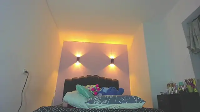 Sofia Clauss  online show from May 2026 04:19:02 AM
