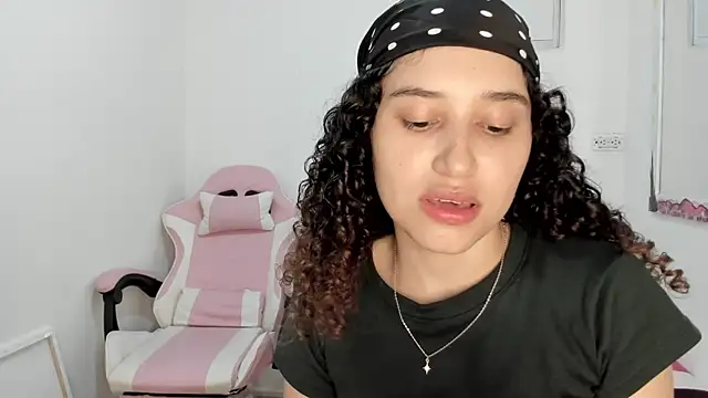 Snapshot of gabriela_duarte1 chatting on April 2026 03:26:02 AM gabriela duarte1 online show from April 2026 03:26:02 AM