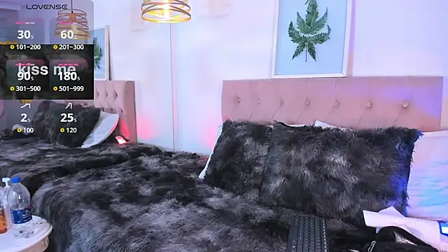 Tom cooper  online show from September 2025 12:49:02 PM