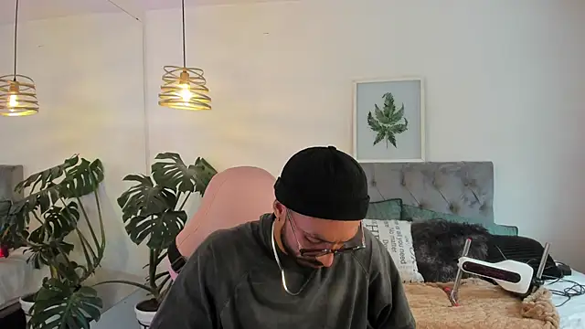 Tom cooper  online show from November 2025 12:50:02 PM