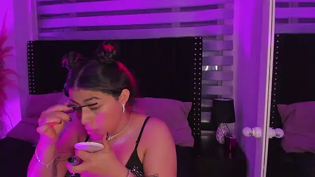 Sofiia-Rubb online show from January 2025 07:06:02 AM