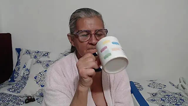 candy mature  online show from April 2026 01:47:01 AM