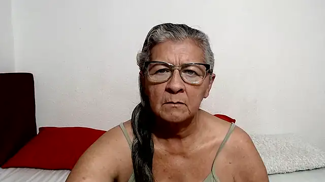 candy mature  online show from May 2026 11:14:01 AM
