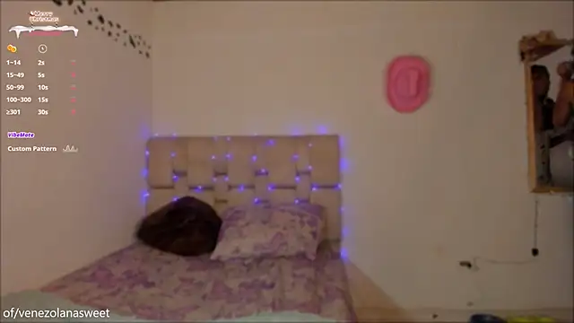 turabbitxx online show from December 2024 11:00:01 PM