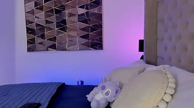 Snapshot of vangie_ chatting on January 2025 11:22:01 PM vangie online show from January 2025 11:22:01 PM