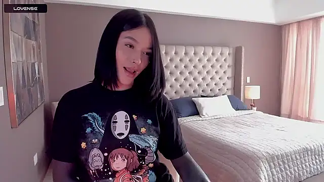 Snapshot of vangie_ chatting on November 2025 05:24:02 PM vangie online show from November 2025 05:24:02 PM