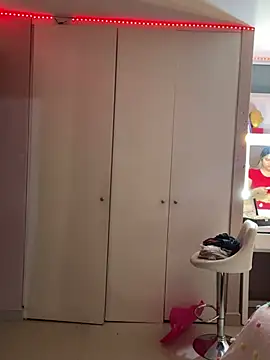 DarianaGuzz online show from March 2025 06:37:01 AM