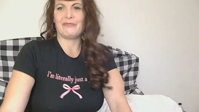 Snapshot of HeyyImHarlowe chatting on December 2024 07:09:01 AM HeyyImHarlowe online show from December 2024 07:09:01 AM