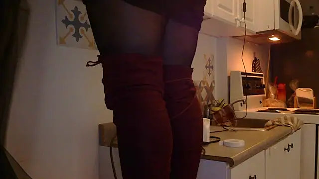 Snapshot of HeyyImHarlowe chatting on March 2025 06:48:01 AM HeyyImHarlowe online show from March 2025 06:48:01 AM