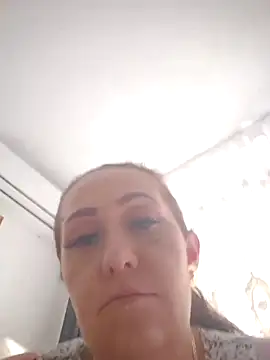 AvaLloyd online show from March 2025 02:12:02 PM