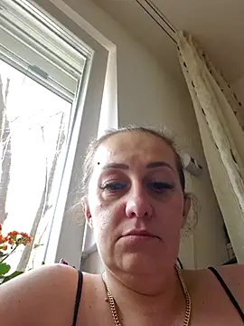 AvaLloyd online show from March 2025 05:36:01 AM