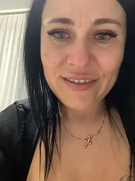 CuteNata online show from January 2025 05:18:01 PM