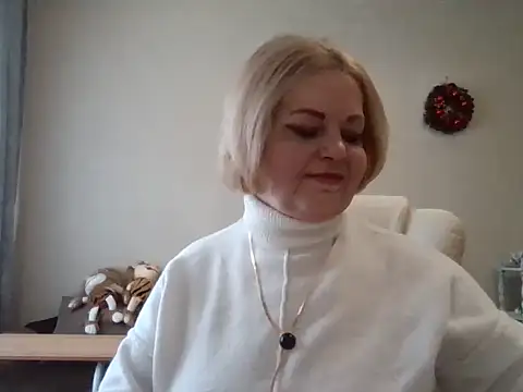 Snapshot of SofiyaPetrova chatting on February 2026 12:11:01 PM SofiyaPetrova online show from February 2026 12:11:01 PM