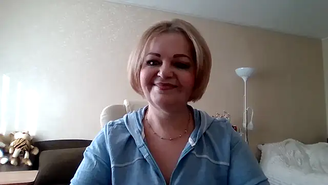 Snapshot of SofiyaPetrova chatting on February 2026 12:42:02 PM SofiyaPetrova online show from February 2026 12:42:02 PM