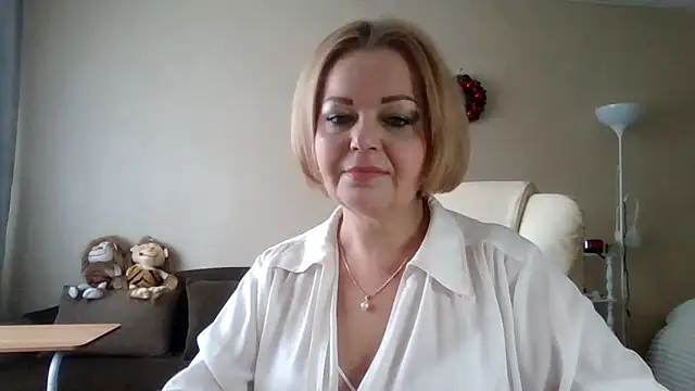 Snapshot of SofiyaPetrova chatting on February 2026 09:19:02 AM SofiyaPetrova online show from February 2026 09:19:02 AM
