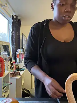 Bali baddie x online show from February 2025 04:58:02 PM