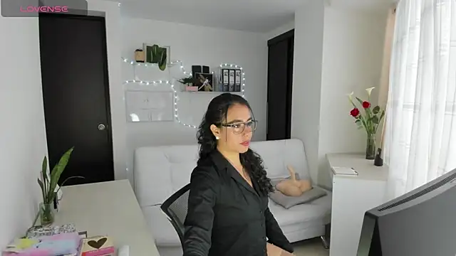 susana monroy online show from June 2026 06:46:02 PM