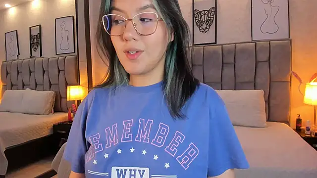 sweet--emily online show from December 2024 03:15:01 AM