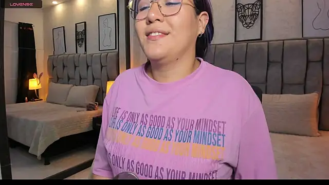 sweet--emily online show from February 2025 04:14:02 AM