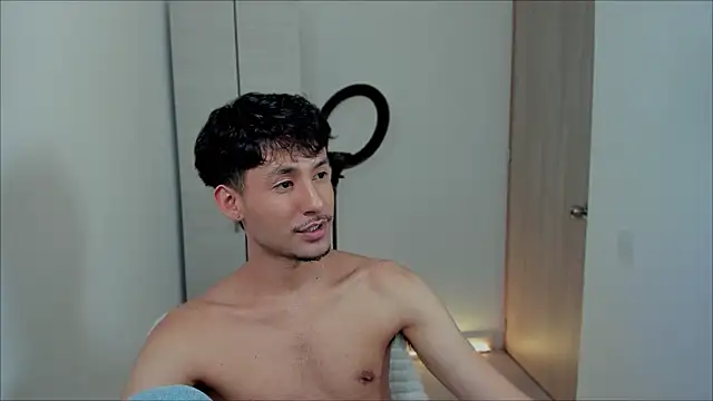 Snapshot of dimitri_targaryen chatting on December 2024 01:57:02 AM dimitri targaryen online show from December 2024 01:57:02 AM