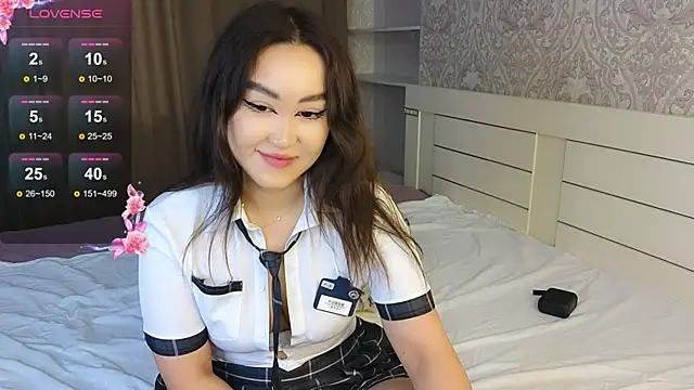 Diana Moon  online show from May 2026 01:56:01 AM