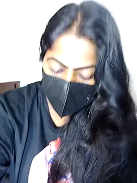 Snapshot of DISNI1997 chatting on December 2024 08:01:02 PM DISNI1997 online show from December 2024 08:01:02 PM