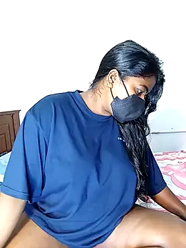 Snapshot of DISNI1997 chatting on December 2024 06:33:02 AM DISNI1997 online show from December 2024 06:33:02 AM