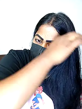 Snapshot of DISNI1997 chatting on December 2024 08:21:02 PM DISNI1997 online show from December 2024 08:21:02 PM