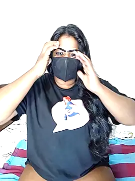 Snapshot of DISNI1997 chatting on January 2025 02:14:01 AM DISNI1997 online show from January 2025 02:14:01 AM