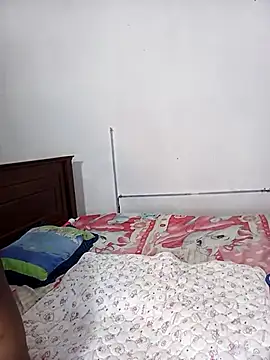 Snapshot of DISNI1997 chatting on February 2025 02:58:01 AM DISNI1997 online show from February 2025 02:58:01 AM