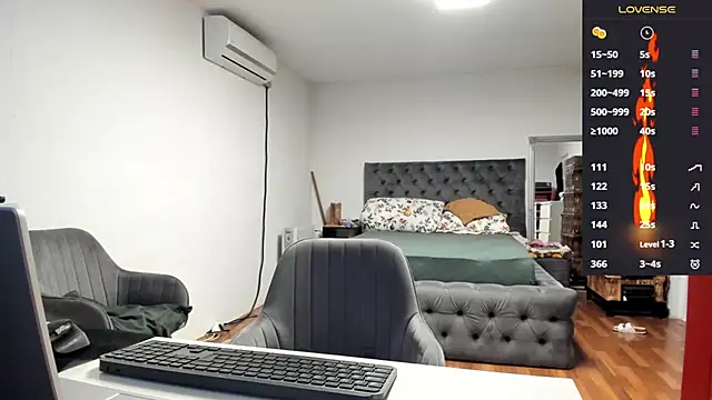 supermanboy94 online show from October 2025 05:48:01 AM