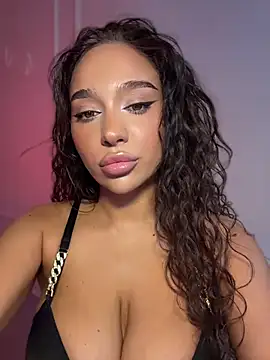 CardiSweetBaby online show from May 2026 05:41:01 PM