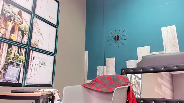 Rhaegal hot online show from February 2025 04:00:02 PM