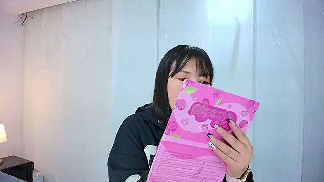 lina bedoya  online show from September 2025 11:26:01 AM