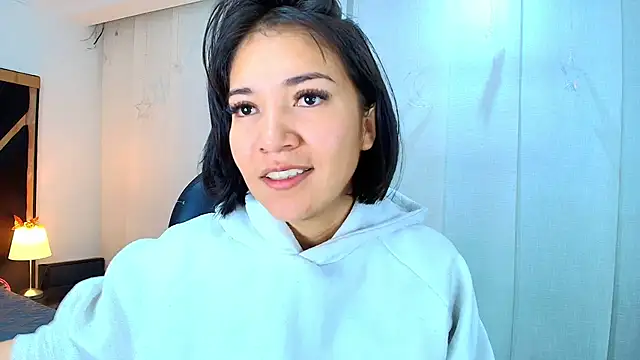 lina bedoya  online show from February 2026 11:37:02 AM