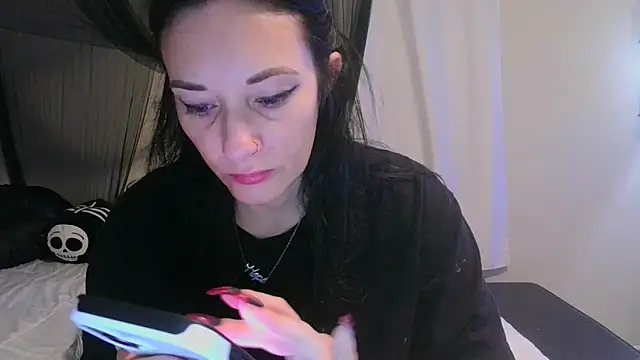 CrystalLakeXO online show from April 2026 10:34:02 PM