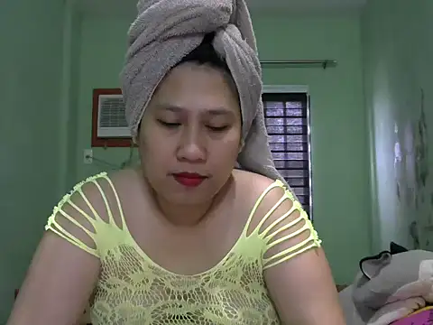 Snapshot of sweetsexysmile chatting on January 2025 01:05:02 AM sweetsexysmile online show from January 2025 01:05:02 AM